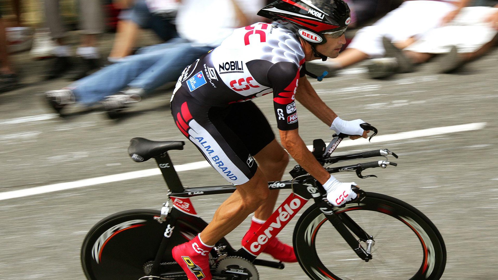 开云体育APP下载-当塔图姆在英超接管比赛，体育叙事如何消解了我们的真实感知？